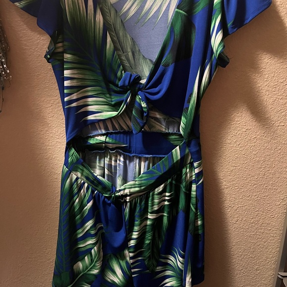 Romper - Picture 3 of 3